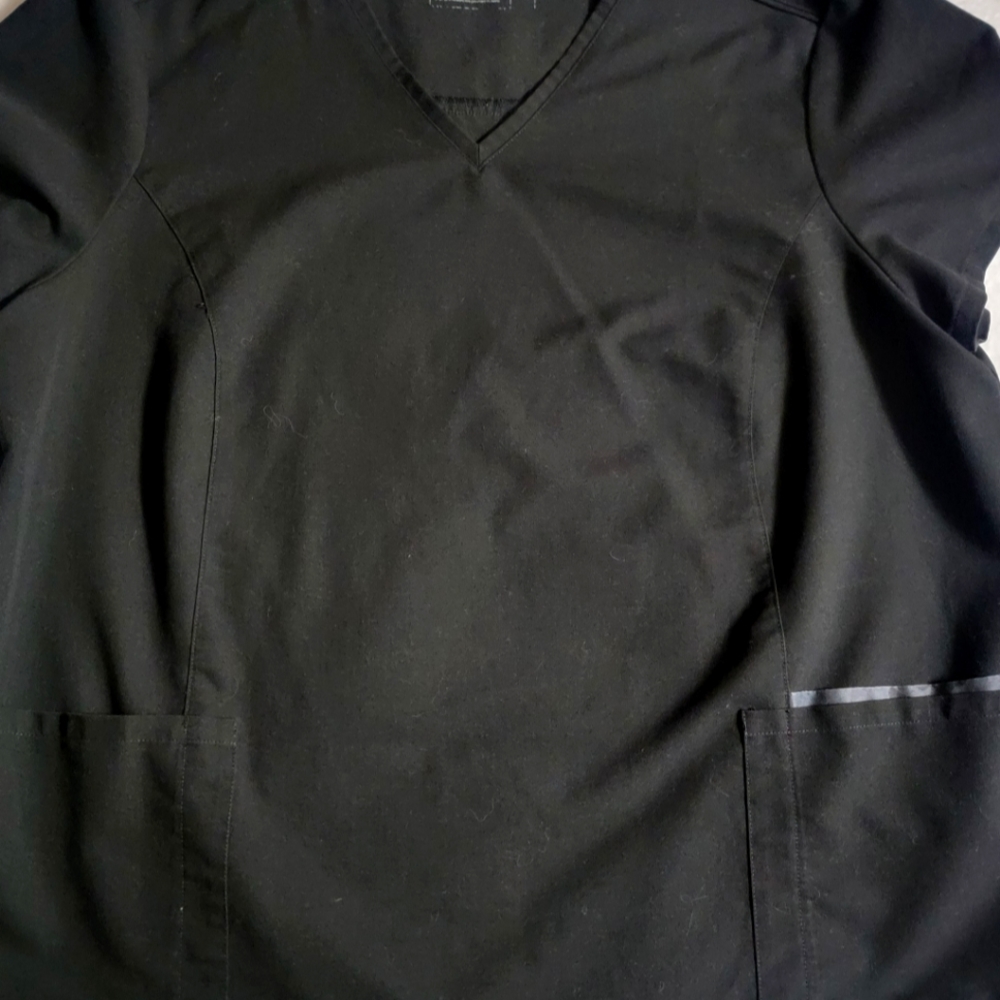 Figs ladies scrub set size xl. Black.